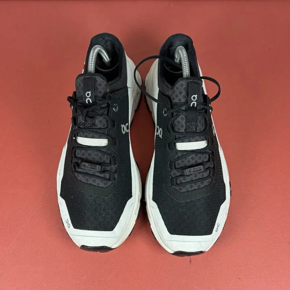On CloudUltra Trail Running Shoes Sneakers Black White Womens Sz 8 Comfort